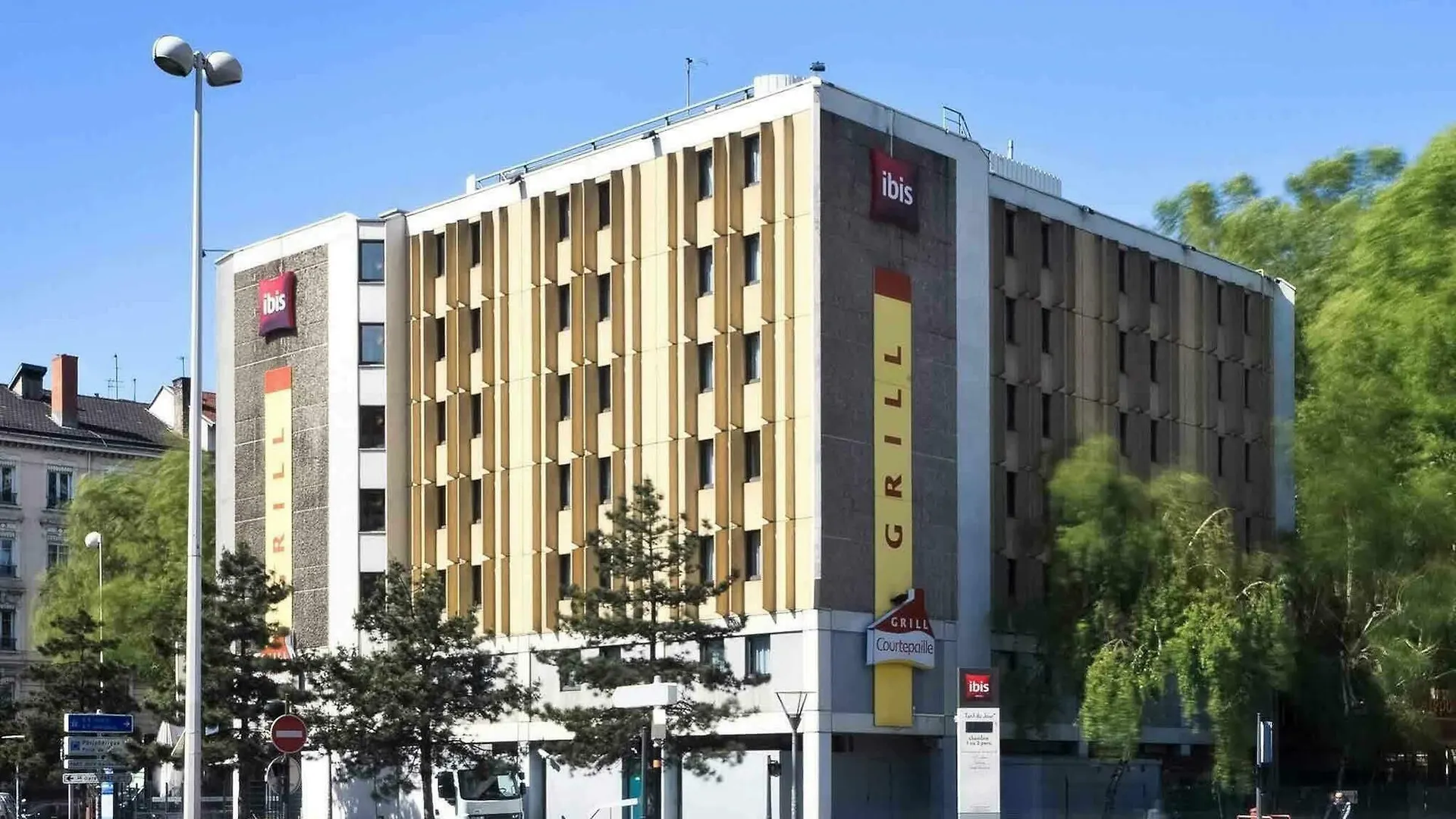 Ibis Lyon Gare Part Dieu 3*,  France